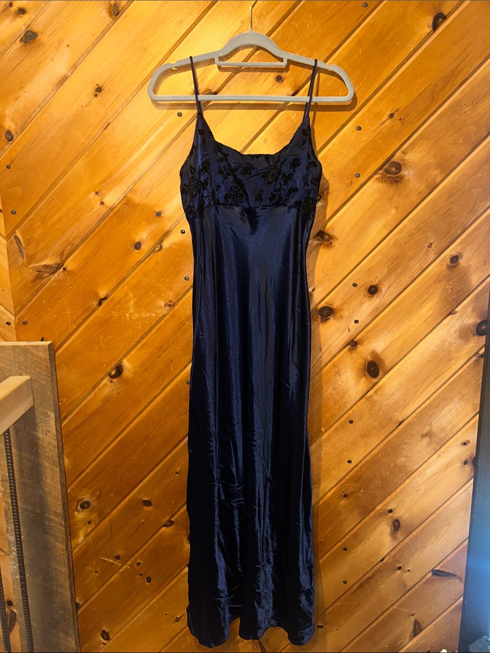 Be Smart dark navy blue silk y2k gothic 90s-style floral appliquรฉ slip dress